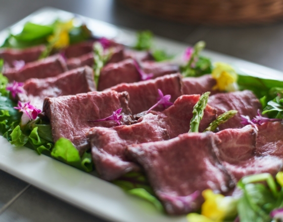 東京PAPA COOKの和⽜ローストビーフの画像