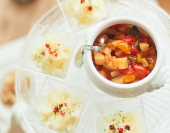 東京PAPA COOKの⾃家製ポテトサラダラタトゥーユ添えの画像